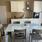Panorama 아파트 Marconia