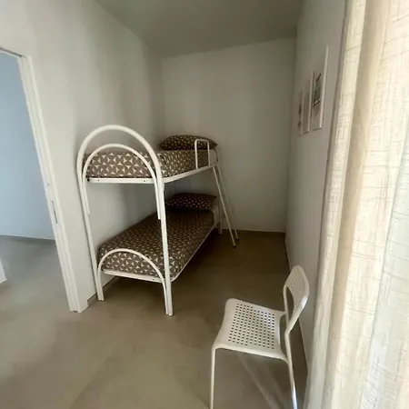 Panorama Apartment *